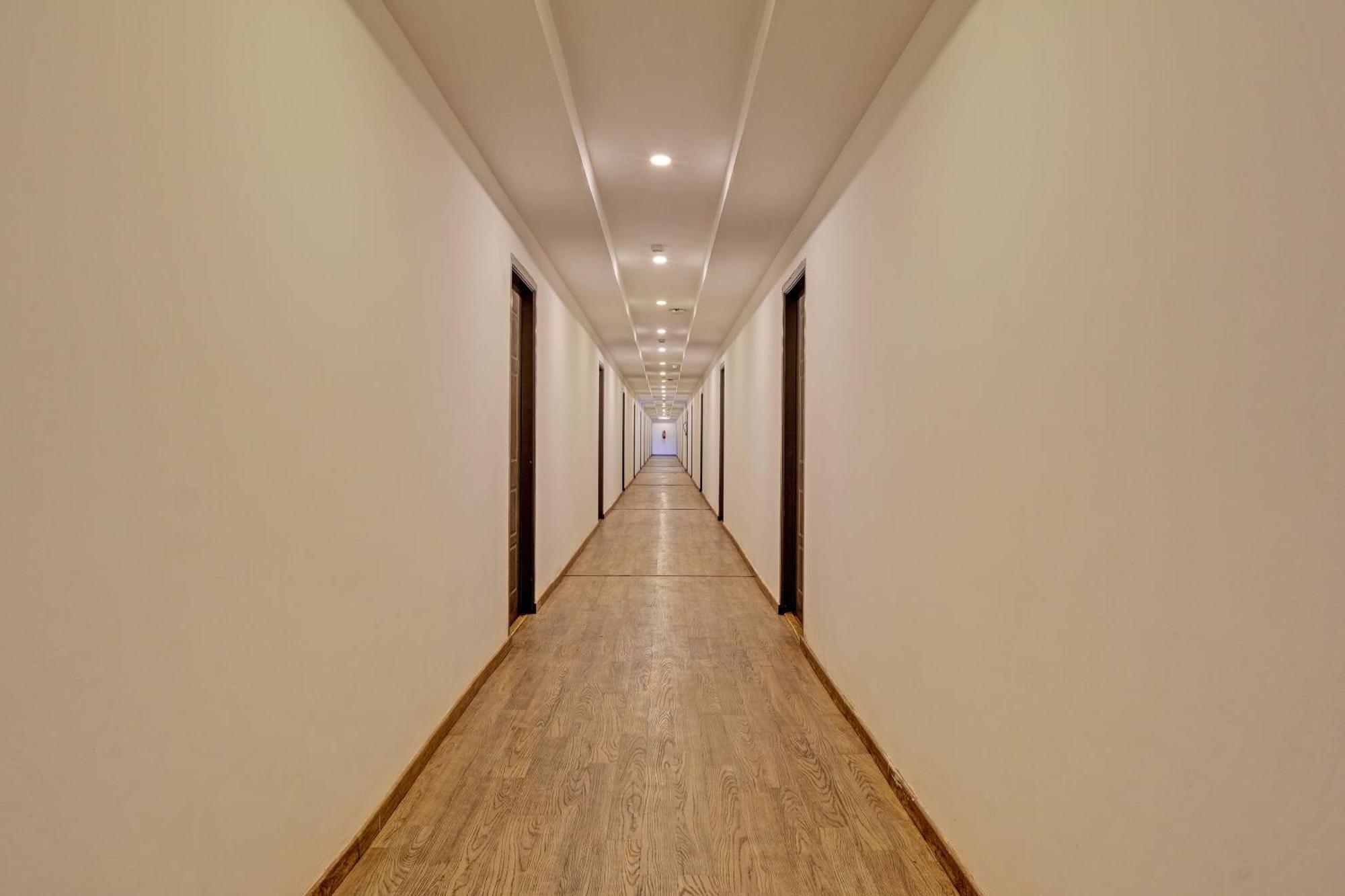 Super Townhouse Ramamurthy Nagar Formerly Navya International بنغالور المظهر الخارجي الصورة
