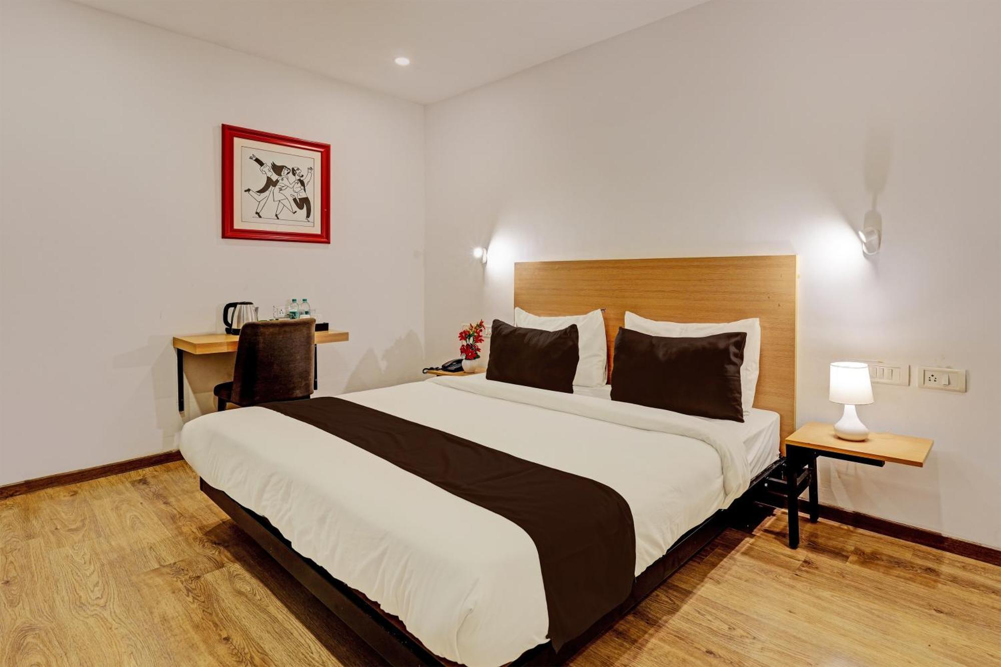 Super Townhouse Ramamurthy Nagar Formerly Navya International بنغالور المظهر الخارجي الصورة